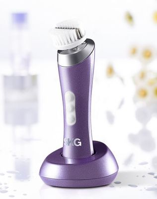 SKG潔面神器 充電式智能防水潔面儀，開啟科學護膚新體驗
